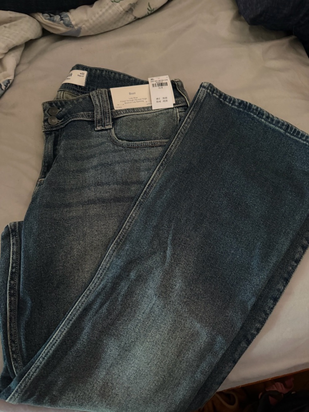 Hollister Women's Boot Cut Jeans - Dark Blue Wash